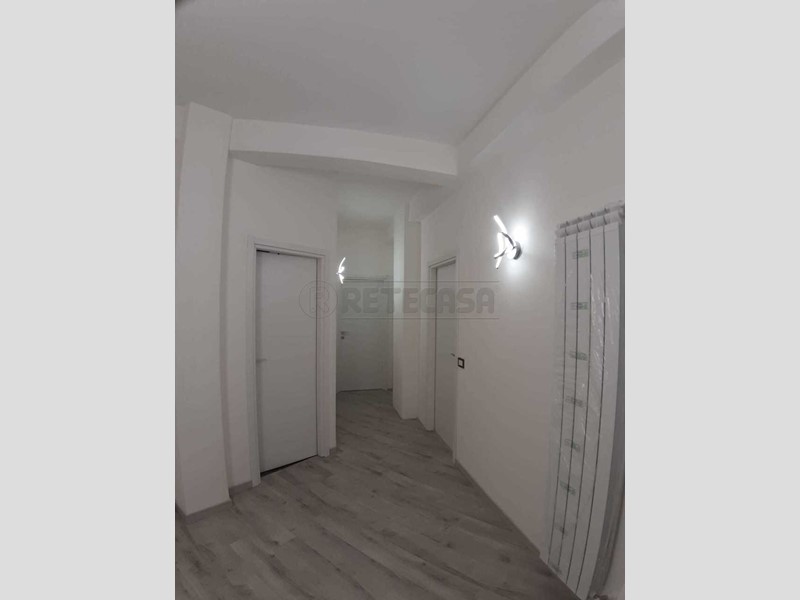 Appartamento in Vendita a Siracusa, 275'000&euro;, 215 m²