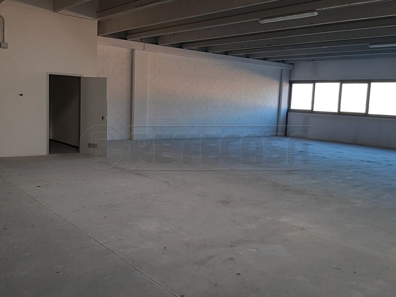 Laboratorio in Vendita a Vicenza, 300 m²