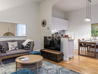 Trilocale in Affitto a Milano, 1'850€, 65 m², arredato