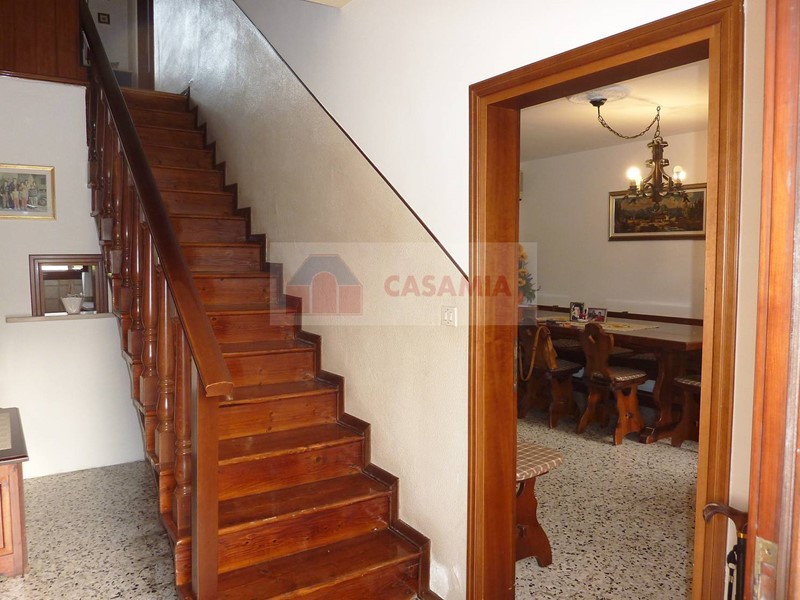 Villetta a schiera in Vendita a Gorgo al Monticano, zona Navolè, 175'000€, 310 m²