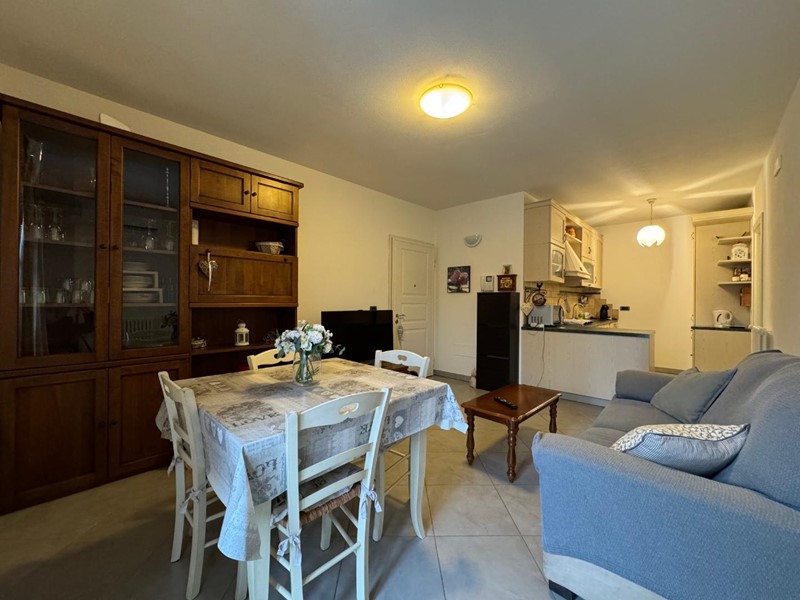 Quadrilocale in Affitto a Seravezza, zona Querceta, 5'000€, 70 m², arredato