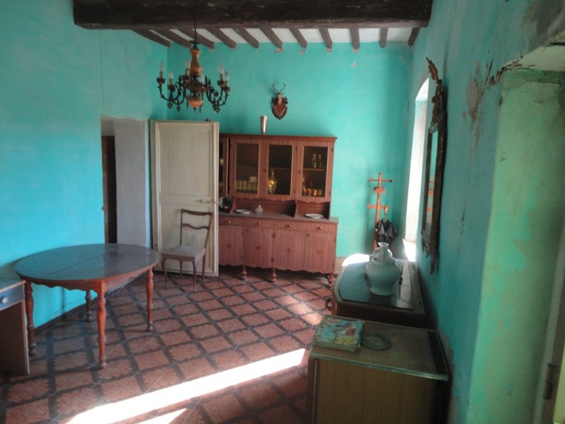 Appartamento in Vendita a Casciana Terme Lari, zona Ceppato, 40'000€, 100 m², arredato