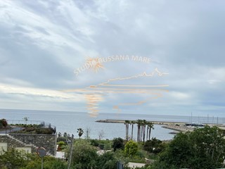 Trilocale in Affitto a Santo Stefano al Mare, 600€, 60 m², arredato