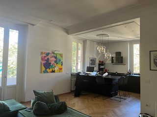 Trilocale in Vendita a Milano, 800'000€, 111 m², arredato