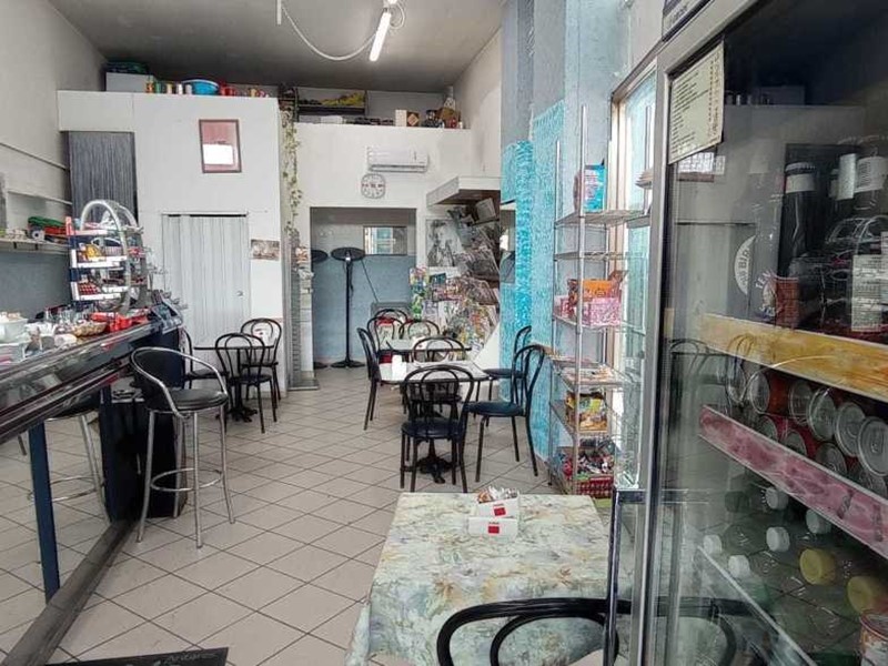 Attività commerciale in Vendita a Carrara, 30'000€, 45 m², arredato