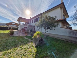 Casale in Vendita a Campiglia Marittima, zona Palmentello, 1'100'000&euro;, 208 m², arredato, con Box