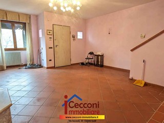 Casa Indipendente in Vendita a Cerreto Guidi, 280'000€, 180 m², con Box