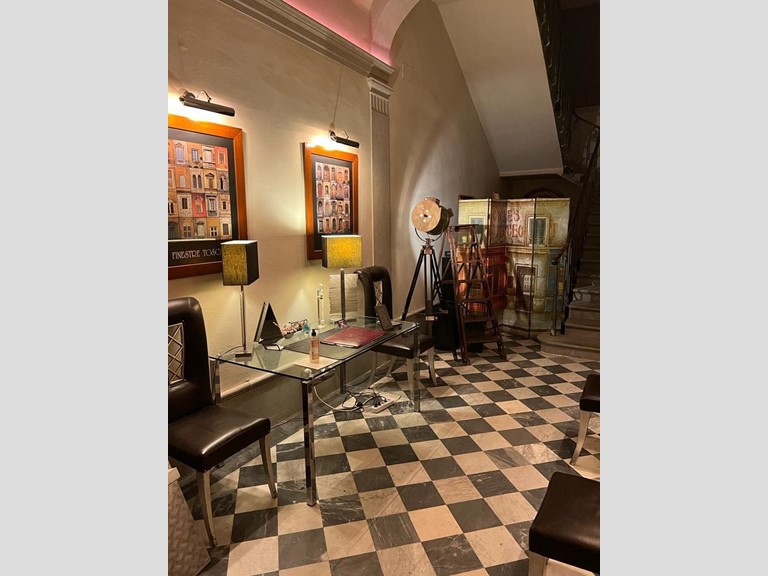 Trilocale in Vendita a Empoli, 210'000€, 62 m²