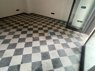 Immobile commerciale in Affitto a Massa, 600€, 28 m²