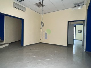 Immobile commerciale in Affitto a Livorno, zona Centro, 1'500€, 150 m²