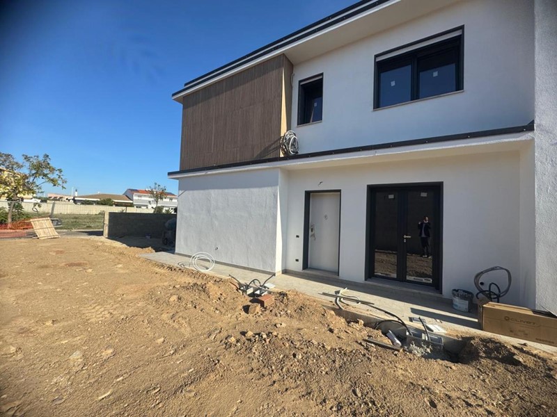 Villetta a schiera in Vendita a Villaspeciosa, 255'000€, 110 m²