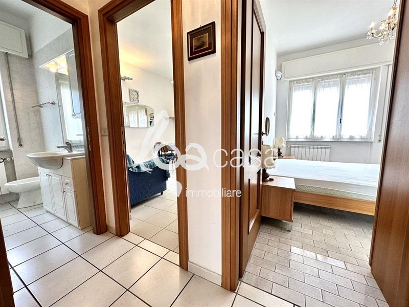 Bilocale in Vendita a Loano, zona mare, 178'000€, 45 m², arredato