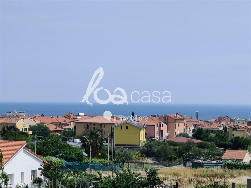 Trilocale in Vendita a Loano, 335'000€, 80 m², arredato, con Box