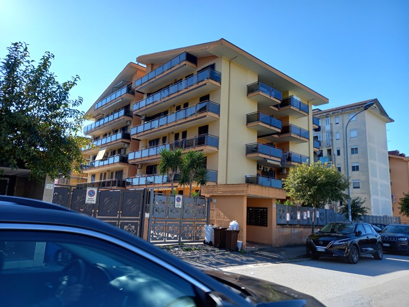 Trilocale in Vendita a San Nicola la Strada, 120'000€, 100 m², arredato