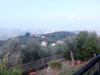 Casa Indipendente in Vendita a Massarosa, 270'000€, 