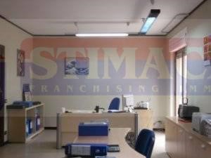 Ufficio in Affitto a Afragola, 750€, 150 m²