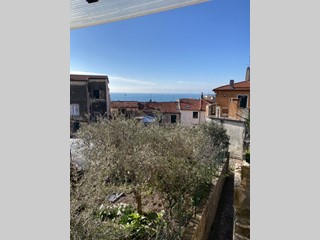 Trilocale in Vendita a Lerici, zona La Serra, 150'000&euro;, 25 m², arredato