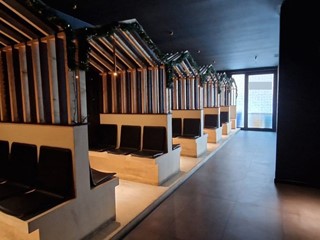 Negozio in Affitto a Cassino, 2'500€, 300 m², arredato