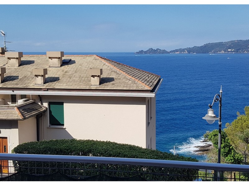 Trilocale in Vendita a Zoagli, 390'000€, 98 m²