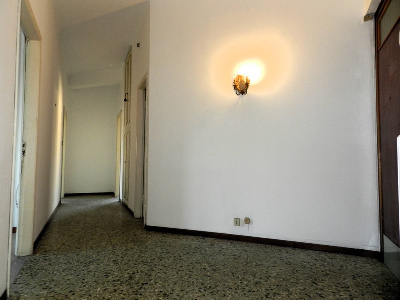 Quadrilocale in Vendita a Lucca, zona San Vito, 170'000€, 125 m²