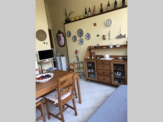 Bilocale in Vendita a Lerici, 70'000&euro;, 40 m²