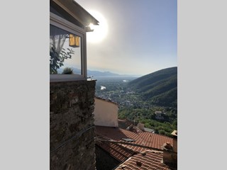 Casa Semi Indipendente in Vendita a Arcola, zona Trebiano, 140'000€, 