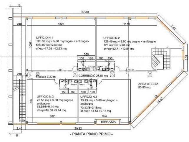 Ufficio in Affitto a Capannori, zona Lunata, 5'200€, 520 m²