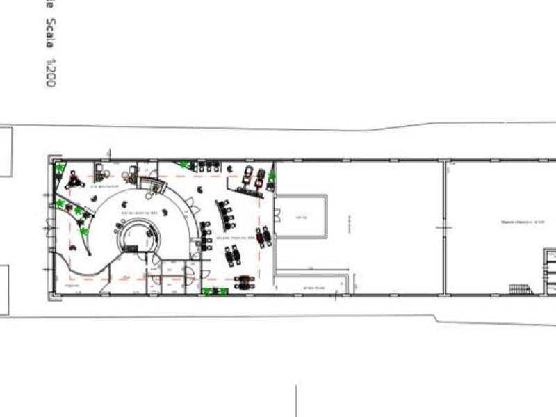 Immobile commerciale in Affitto a Porcari, 4'500€, 800 m²