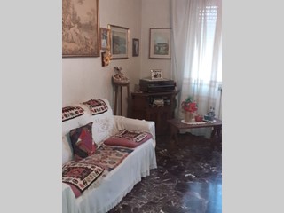 Quadrilocale in Vendita a Carrara, 155'000€, 90 m²
