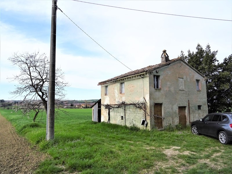 Casa Indipendente in Vendita a Corinaldo, 100'000€, 130 m²