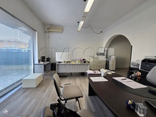 Attività commerciale in Vendita a Castegnero, 400&euro;, 38 m²