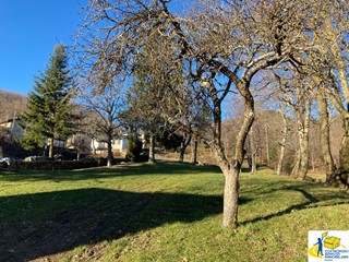 Quadrilocale in Vendita a Monchio delle Corti, 46'000&euro;, 90 m², con Box