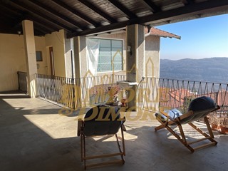 Casa Semi Indipendente in Vendita a Colazza, 270'000€, 435 m²