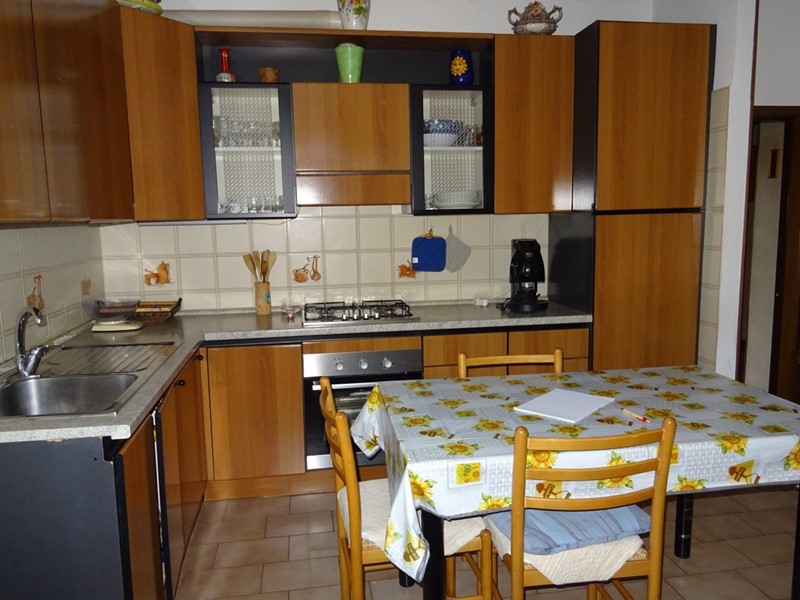 Casa Indipendente in Vendita a Senigallia, zona Marzocca, 400'000&euro;, 200 m², arredato
