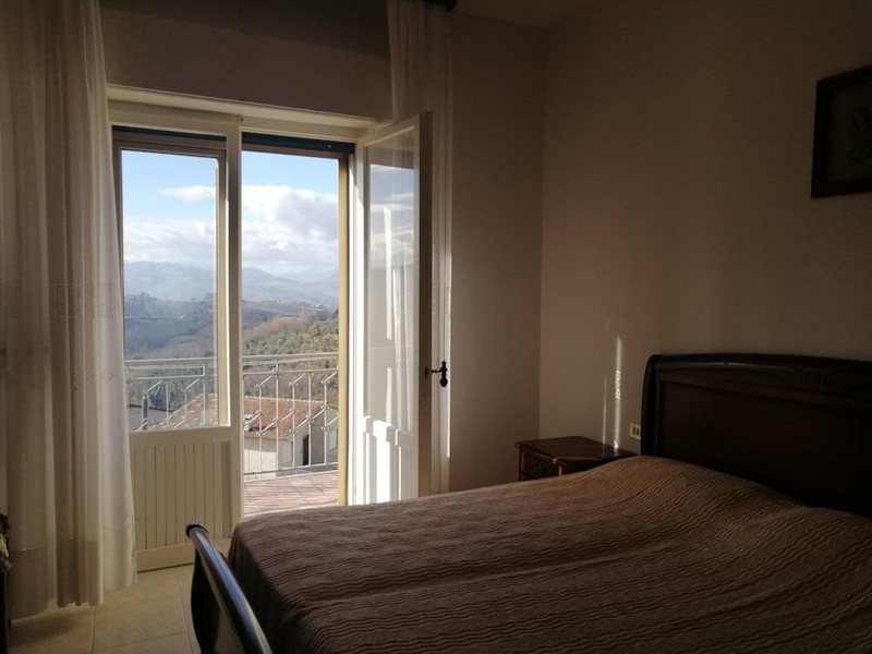 Appartamento in Vendita a Montecarotto, 97'000€, 140 m², arredato