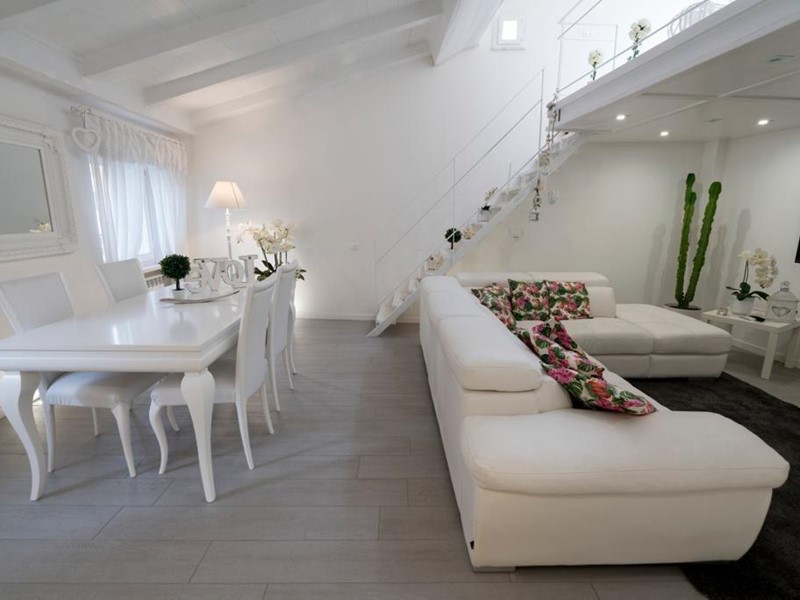 Appartamento in Vendita a Massa, 339'000€, 120 m², arredato