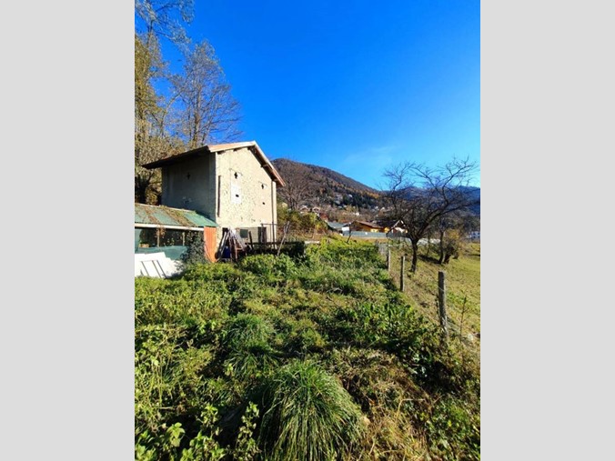 Terreno edificabile in Vendita a Centro Valle Intelvi, 86'000€, 1200 m²