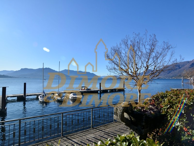 Casa Indipendente in Vendita a Maccagno con Pino e Veddasca, 2'690'000€, 419 m², con Box