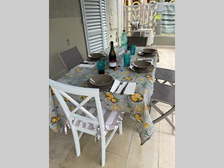 Bilocale in Affitto a Viareggio, zona Marco Polo, 40 m², arredato