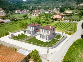 Terreno edificabile in Vendita a Luni, 110'000€, 110 m²