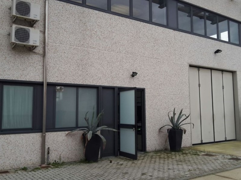 Capannone in Affitto a Castelfranco di Sotto, 1'800€, 300 m²
