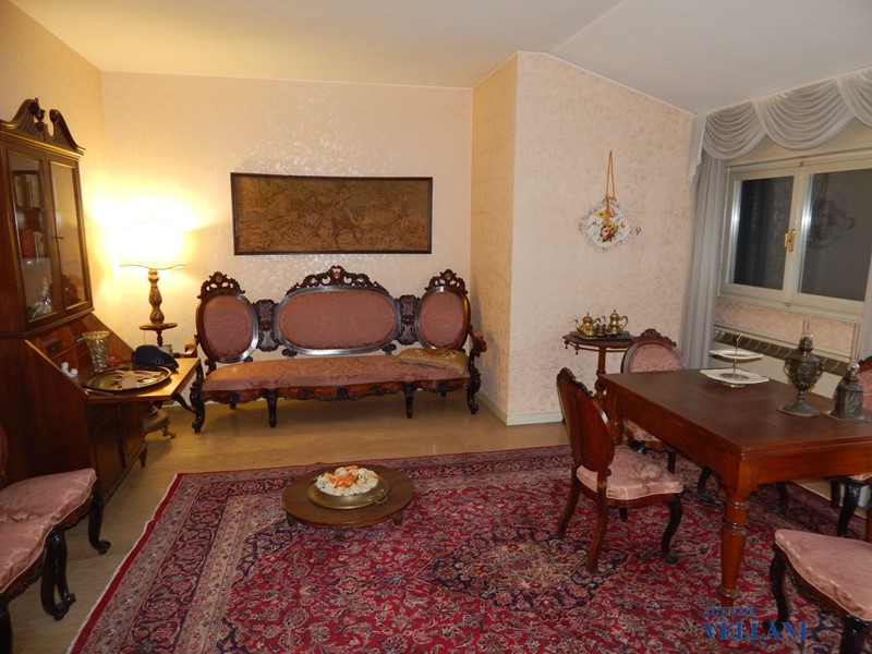 Attico in Vendita a Carpi, 285'000&euro;, 230 m²