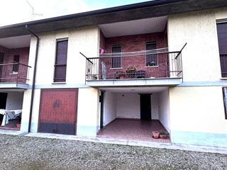 Quadrilocale in Vendita a Dorno, 68'000€, 127 m²