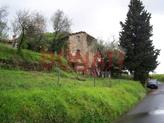 Casa Semi Indipendente in Vendita a Fosdinovo, zona Paghezzana, 170'000€, 160 m²