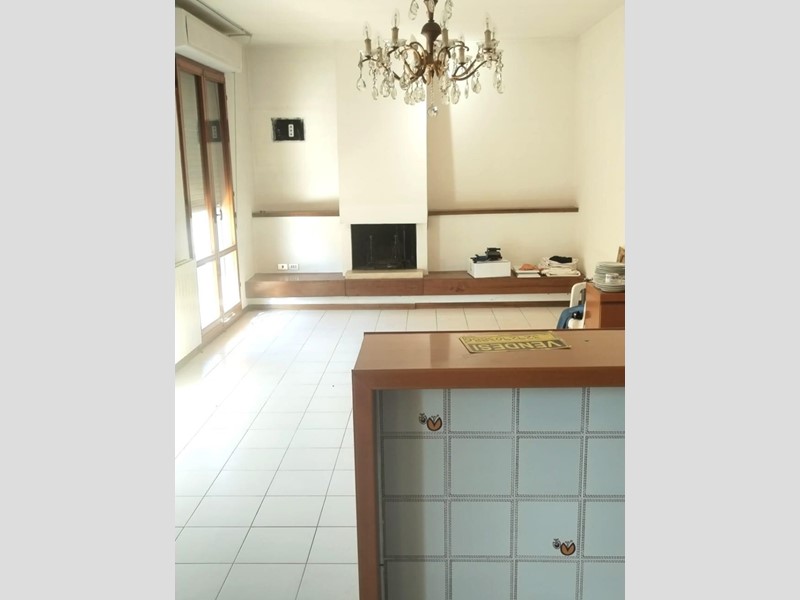 Quadrilocale in Vendita a Massa, 265'000€, 105 m²