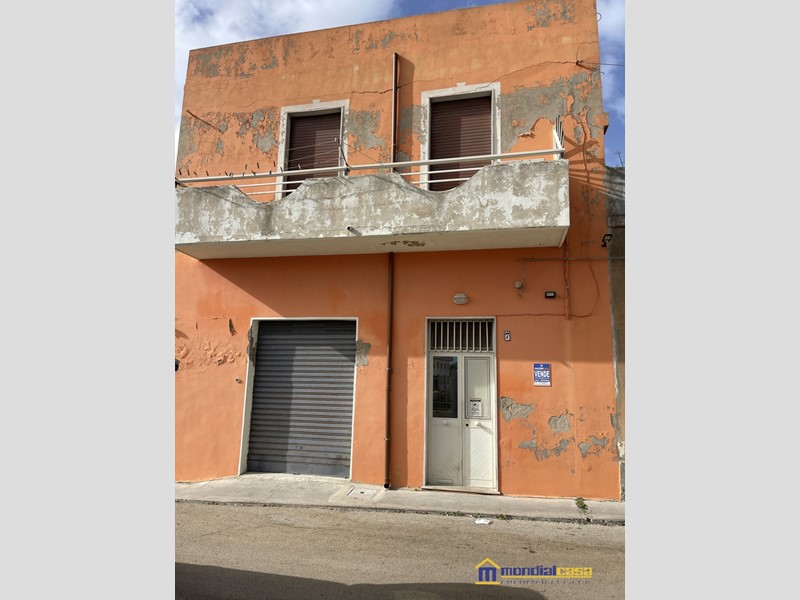 Casa Indipendente in Vendita a Pachino, 53'000€, 150 m²