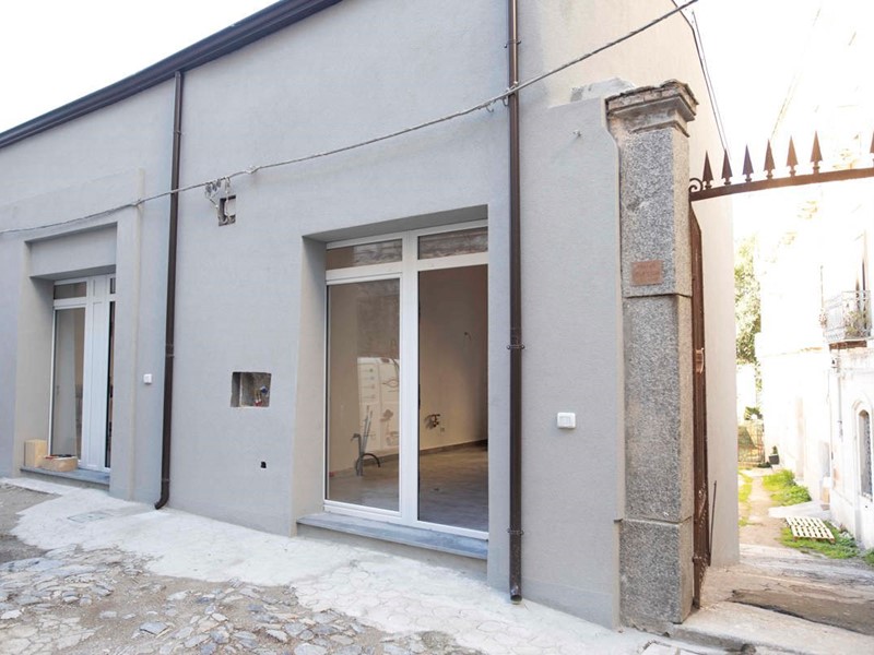 Ufficio in Affitto a Catanzaro, 1'200&euro;, 120 m²