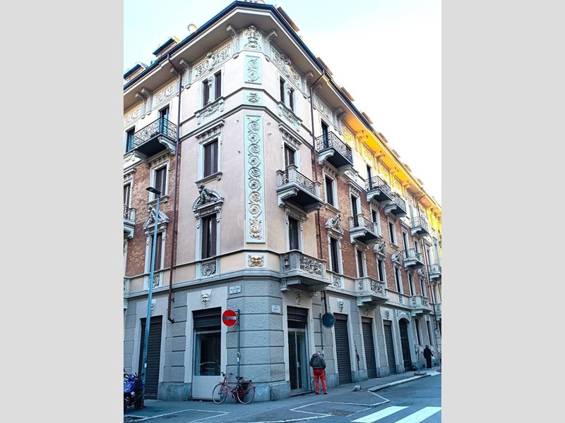 Immobile commerciale in Vendita a Torino, 42'000€, 40 m²