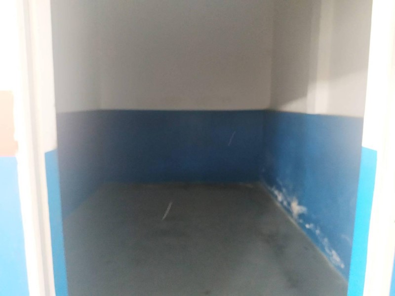 Capannone in Vendita a Collegno, 410'000€, 930 m²