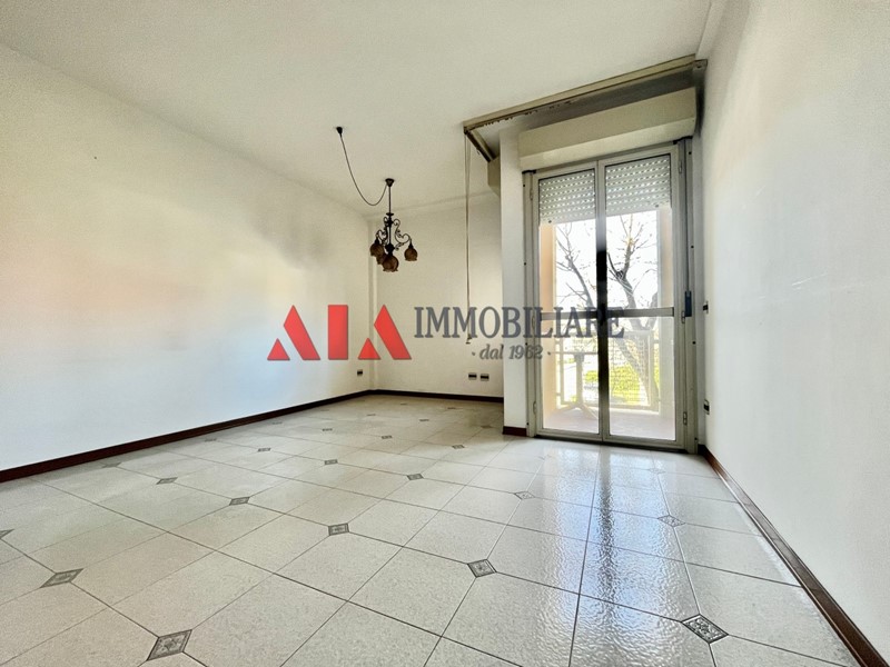 Appartamento in Vendita a Pontedera, zona Oltrera, 155'000€, 115 m²